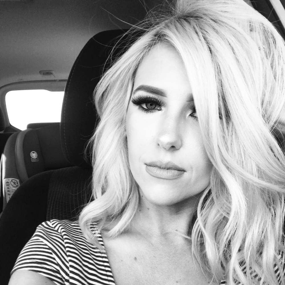 Meet your Posher, Stephanie